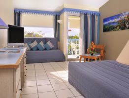 Chambre-Double-Hotel-Le-Carayou-Martinique_